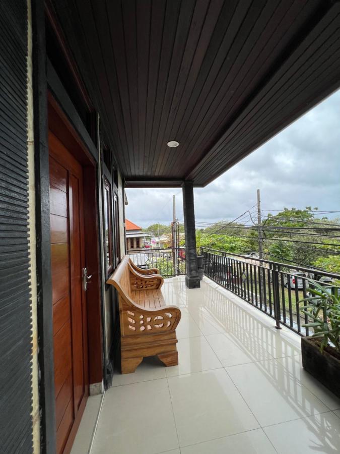 Ocean Breeze Uluwatu Apartments Exterior photo
